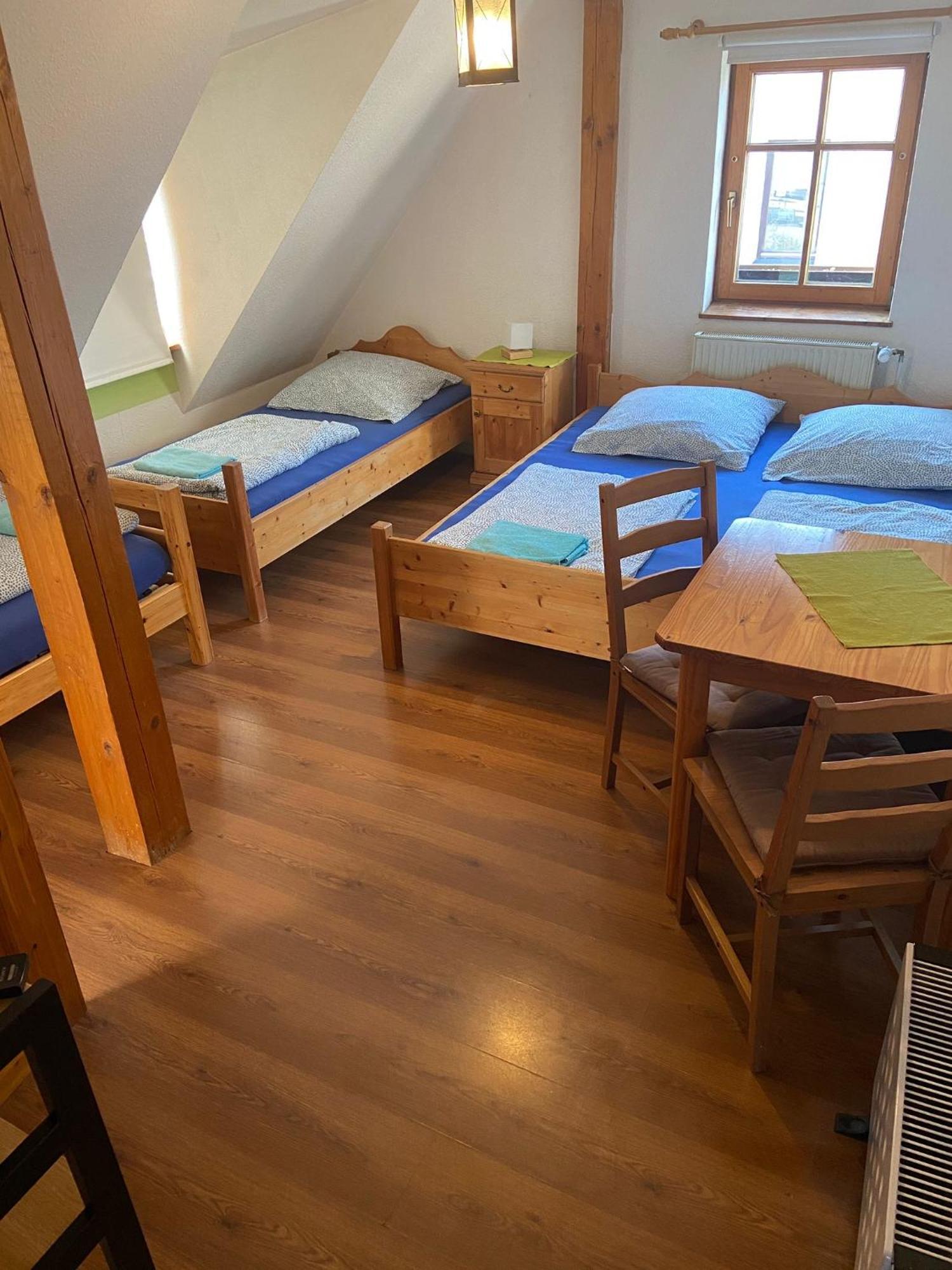 Zirndorf Gaestehaus Екстериор снимка