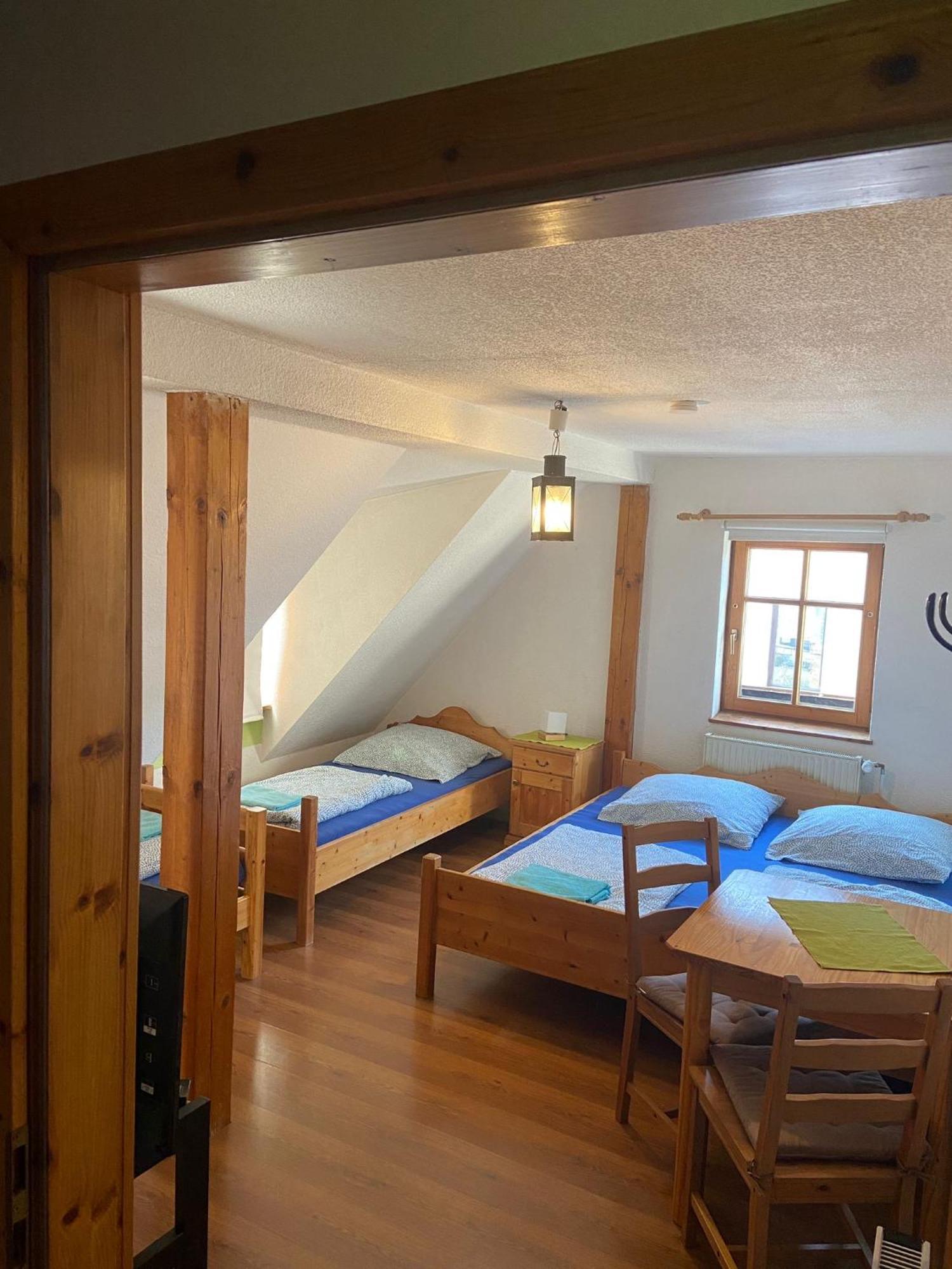 Zirndorf Gaestehaus Екстериор снимка