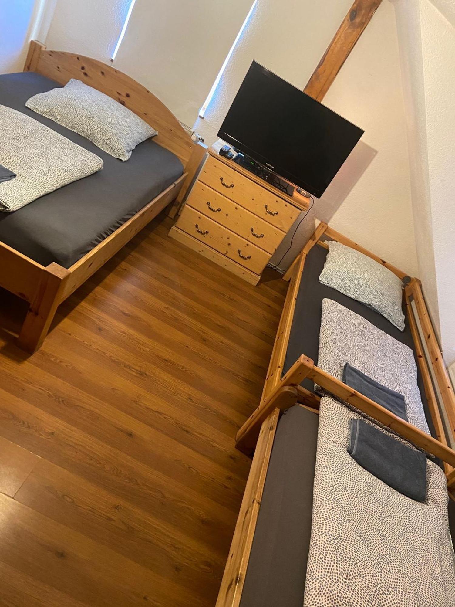 Zirndorf Gaestehaus Екстериор снимка