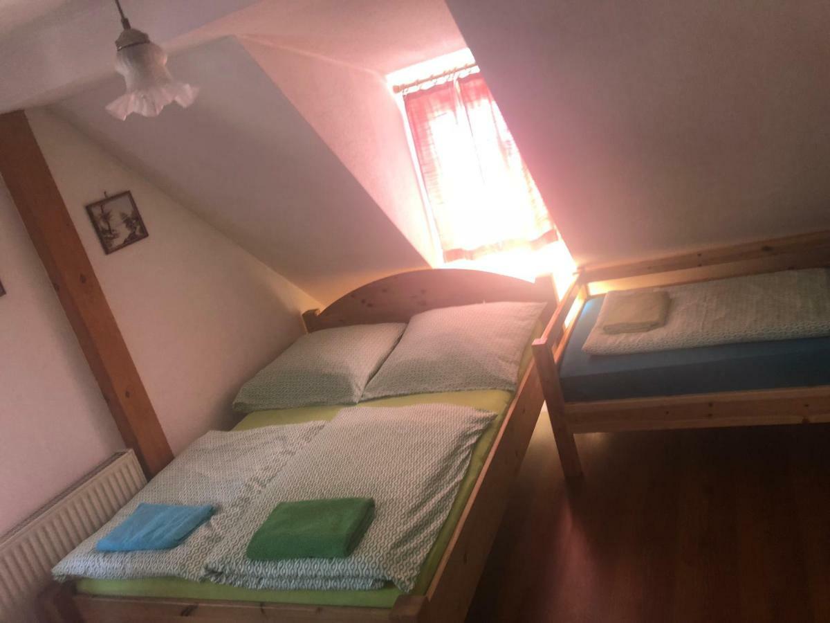 Zirndorf Gaestehaus Екстериор снимка